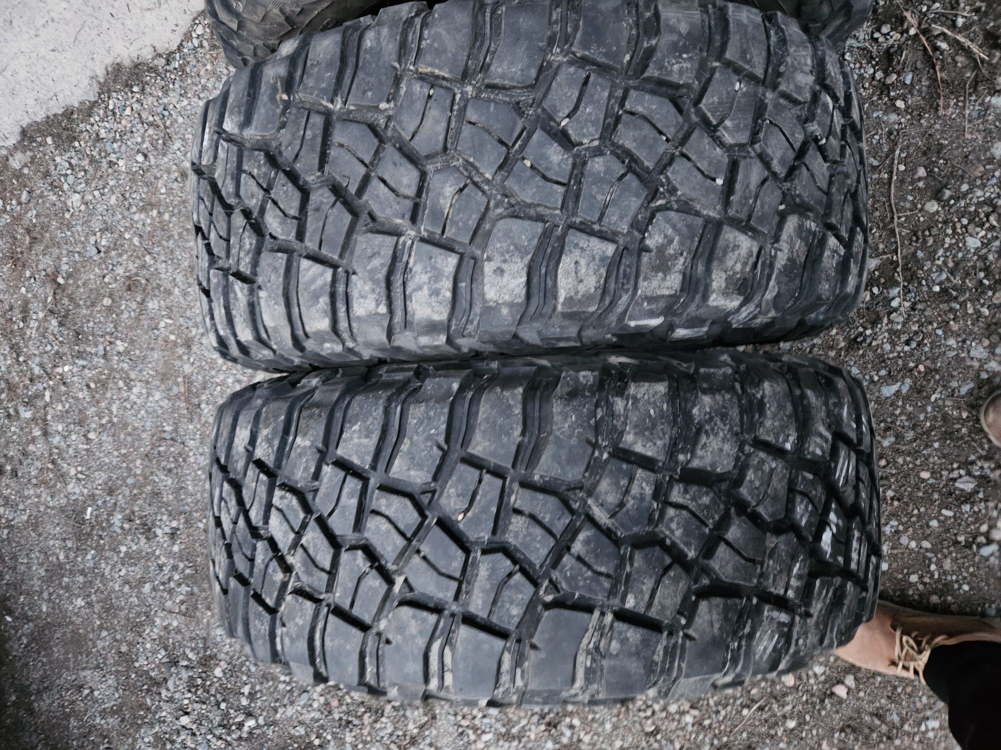 Шины всесезонные LT285/70R17 121/1180