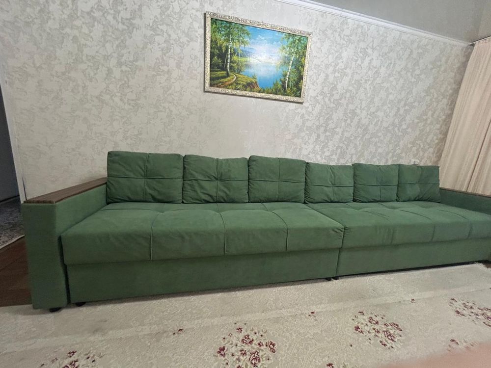 Срочно продам диван