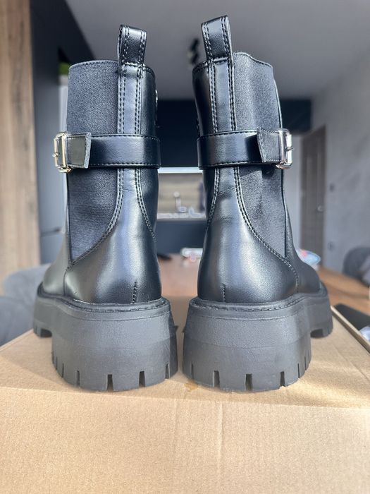 Боти  челси Mango