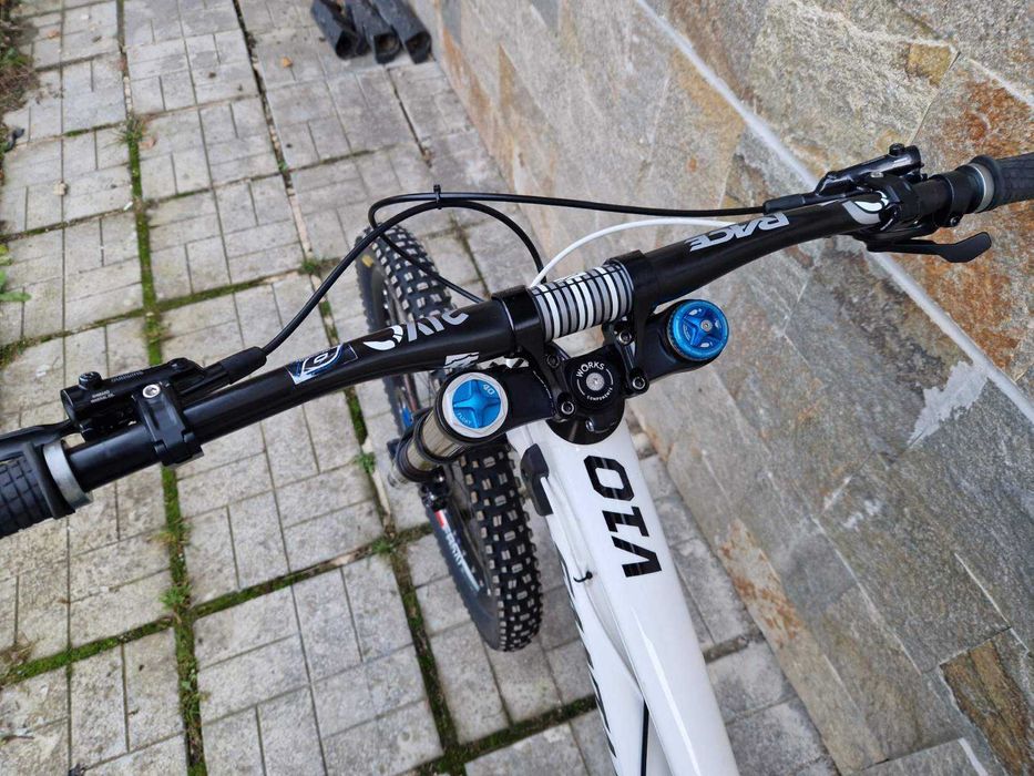 Downhill Велосипед Santa Cruz V10 DH 2017 27.5 XL