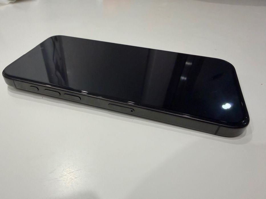 Iphone 15 PRO MAX baterie 100%