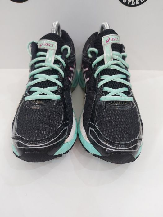 Маратонки ASICS. Номер 39.5