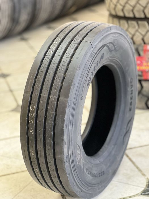 GiTi 235/75R17.5.  20PR 33kg balon