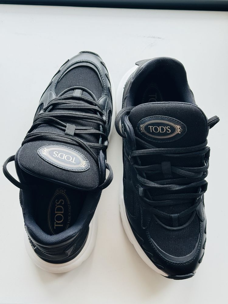 Tod’s sneakers