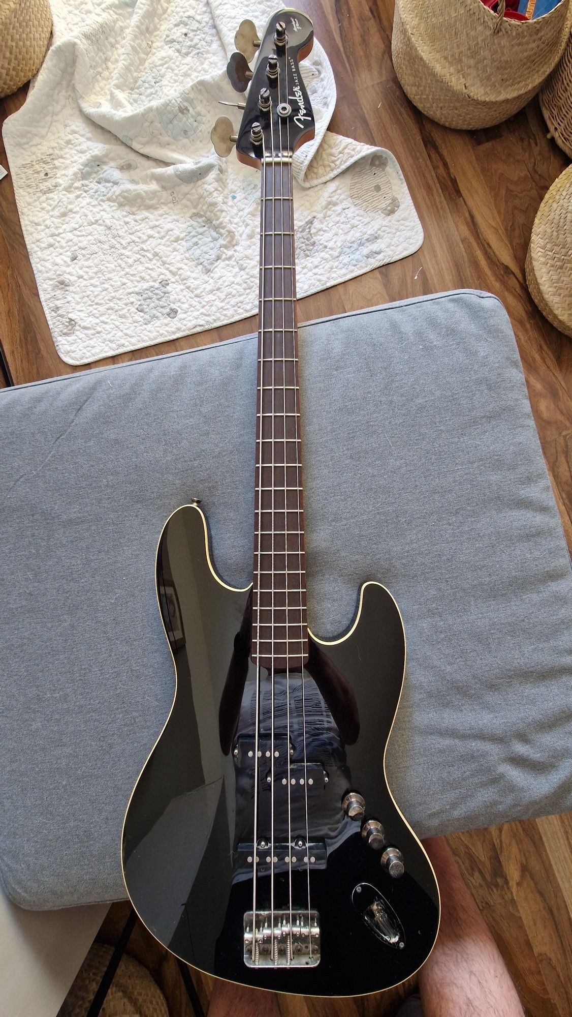 Chitara Bass Fender Aerodyne Jazz Bass - Made in Japan