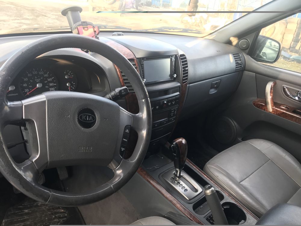 Kia Sorento 2.5DCR 140кс на части