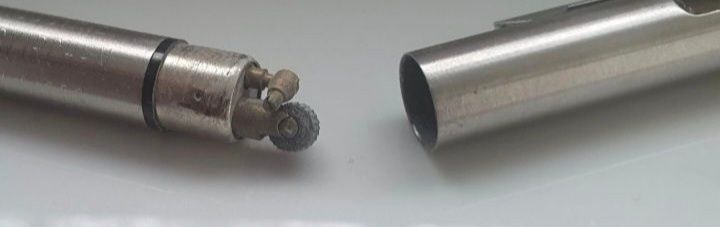 Amnar cu pix si ceas cu pix