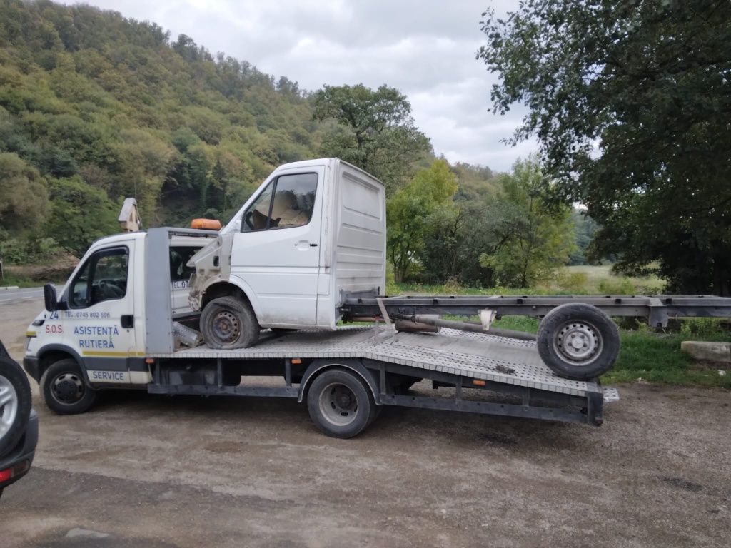 Tractări auto non-stop,Transport utilaje,Huedin, Ciucea, Izvoru Crișul