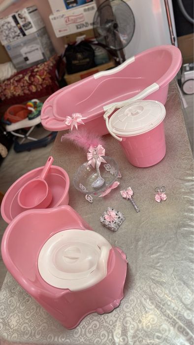 Продается набор ванночки для новорожденных  и набор  кыркынан шыгару