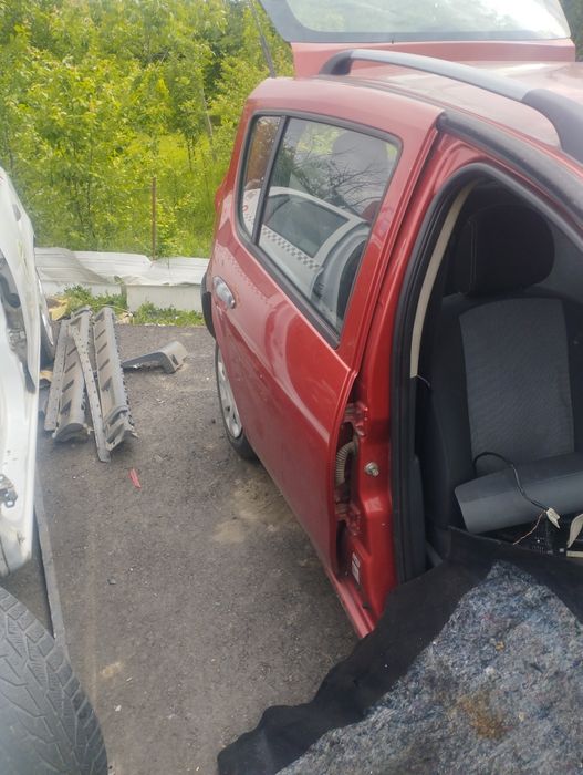 Capota haion bara ușa Dacia Sandero aripi