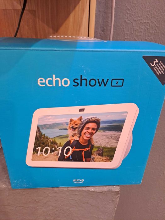 Смарт високоговорител Amazon Echo Show 8