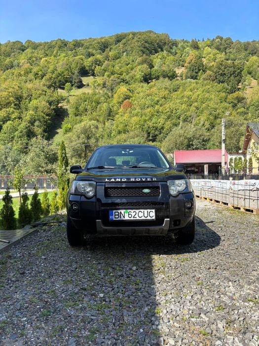 Vând Land Rover Freelander
