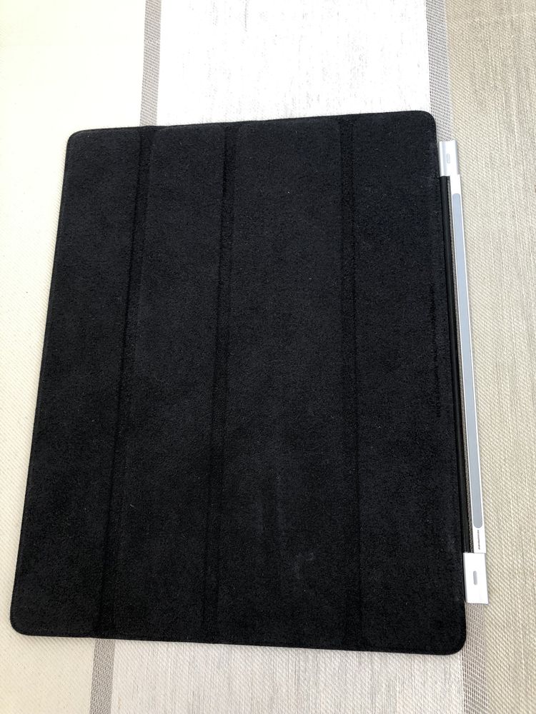 Кожен калъф Apple Smart Cover за iPad