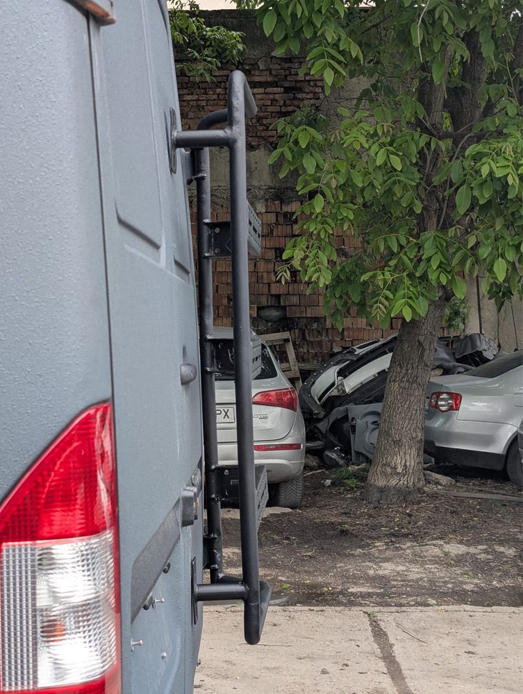 Mercedes Spinter, Volkswagen Crafter, Ford Transit, suporti usi spate