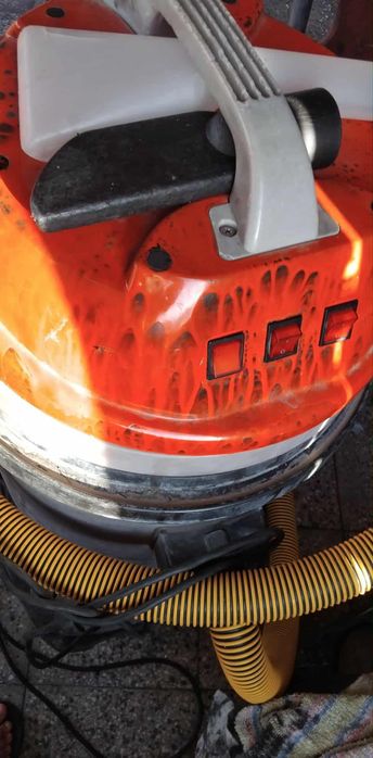 Профионална Прахосмукачка