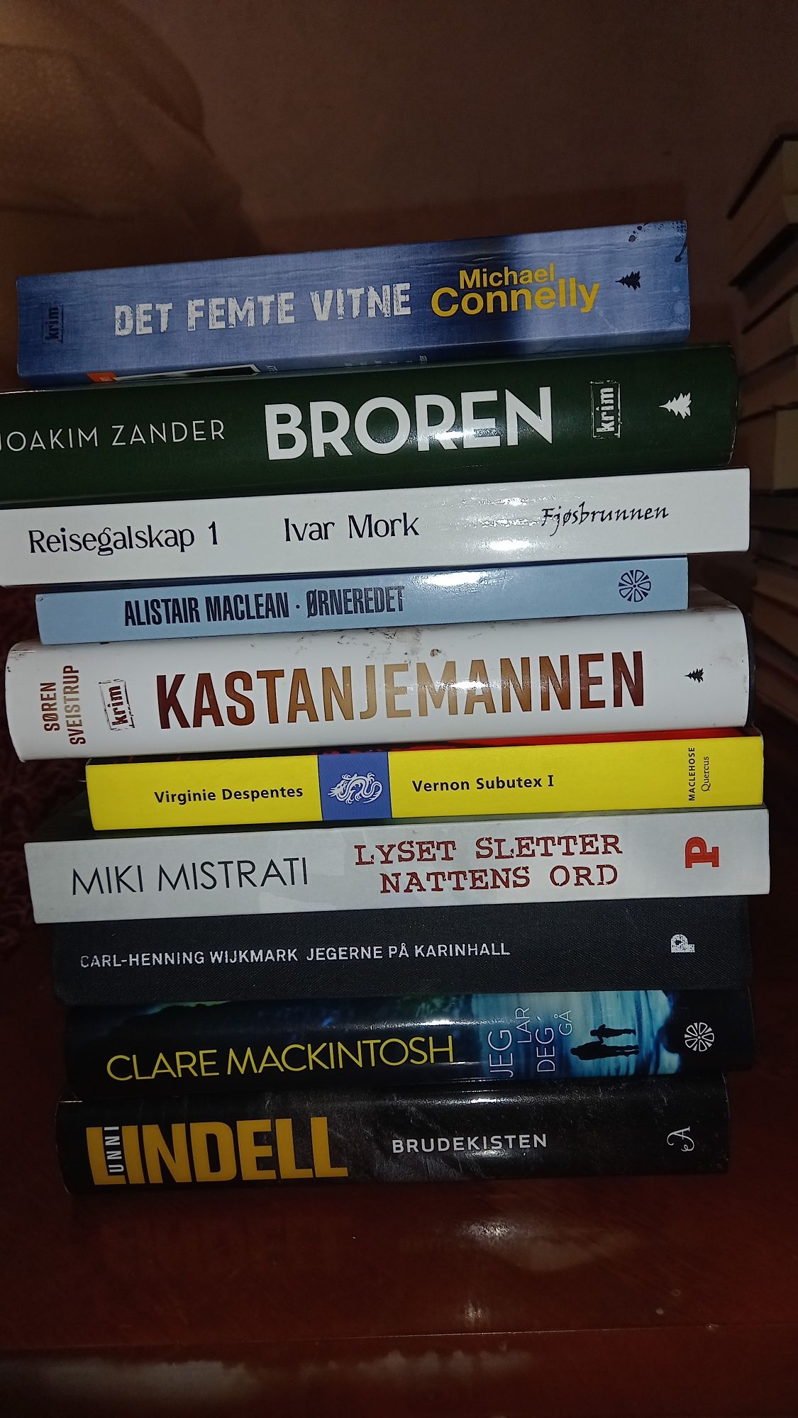 Книги на норвежки език