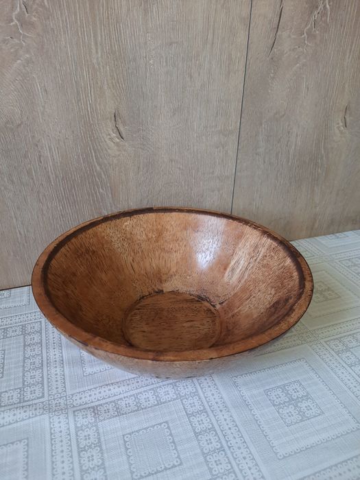 Bol si spatulă confecționae din lemn