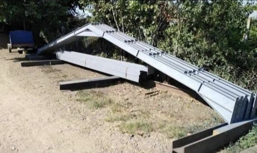 Vand structura metalica din stoc 10x20x4m