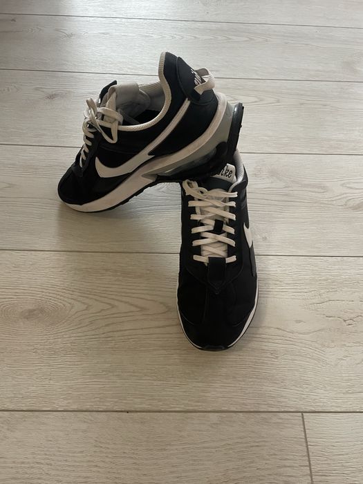 Маратонки Nike носени няколко пъти!