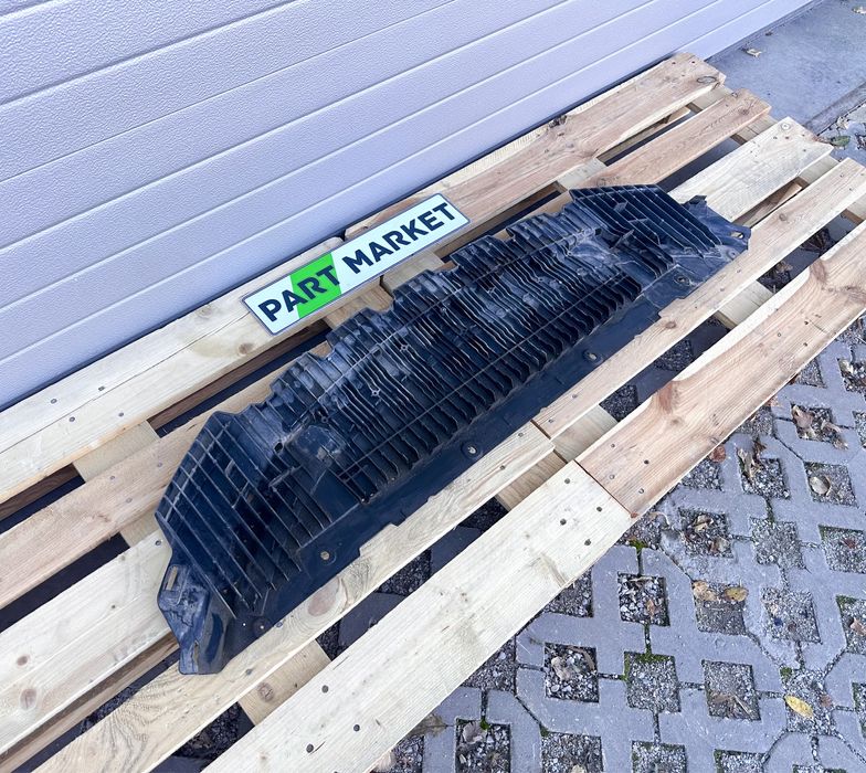 Кора под радиатори AUDI A7 C7 S Line 4G8807611A