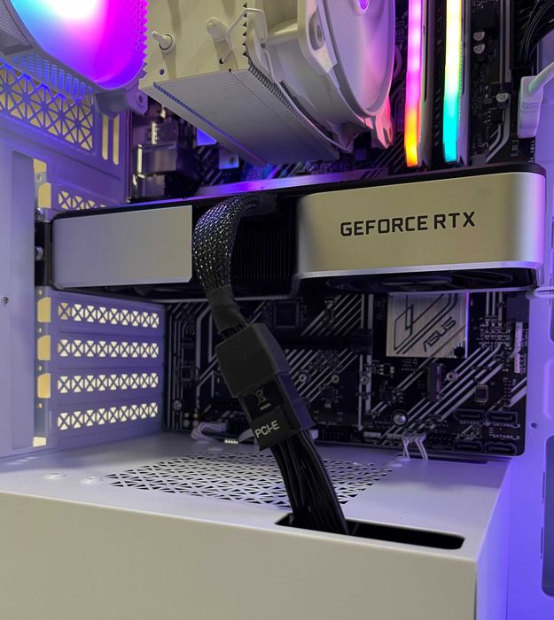 Геймърски компютър Intel Core i5 11500, RTX 3060 Ti 8GB, 16GB ram