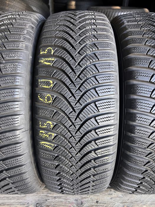 4 anvelope iarna 185/60/15 , Hankook , 7.5 mm !