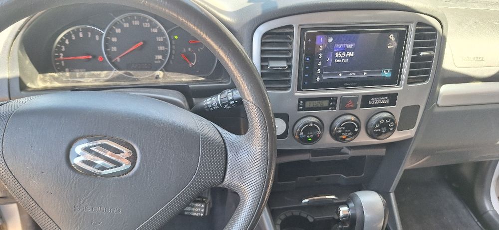Grand vitara 2.5 benzină automata