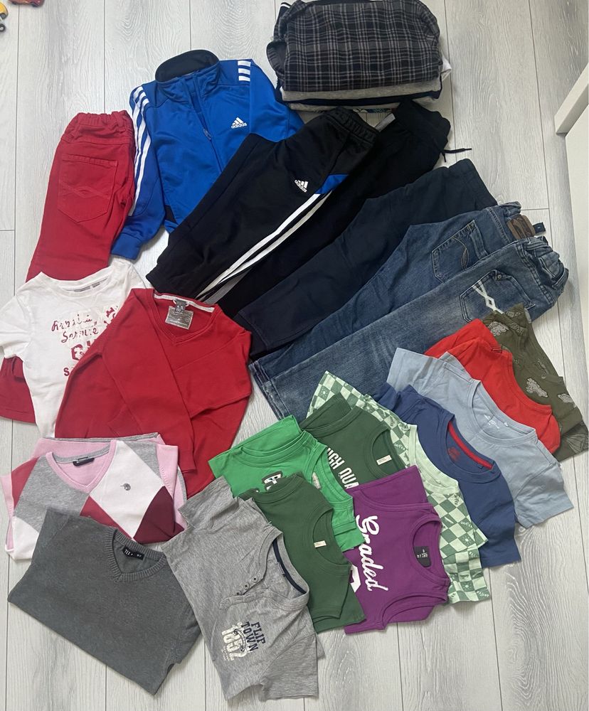 Lot haine baiat 4-5 ani, Adidas,zara, benetton, Mexx, Next