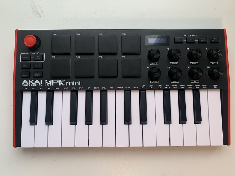 MIDI-клавиатура AKAI MPK Mini MKIII Black-Red