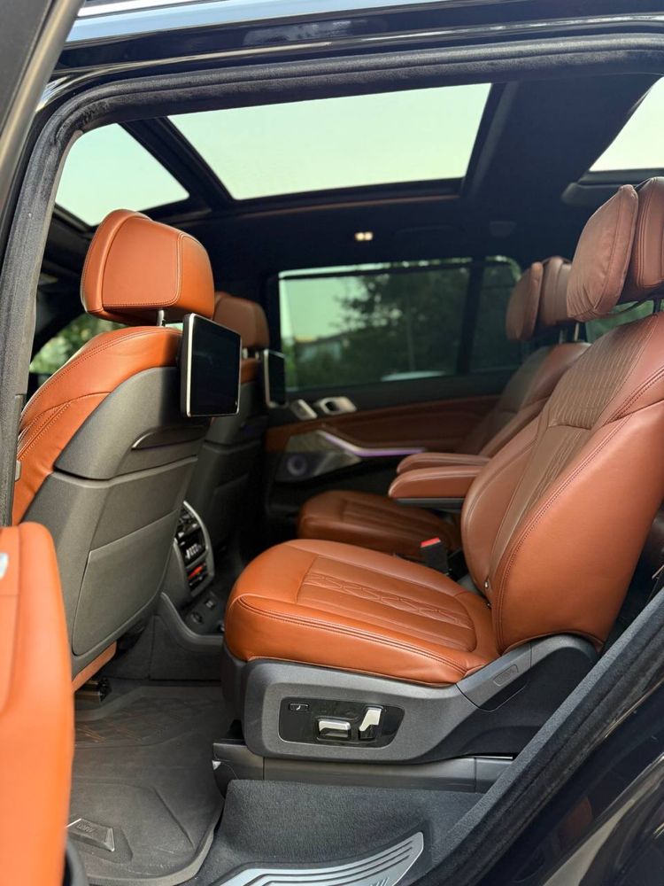 BMW X7 xDrive 50i