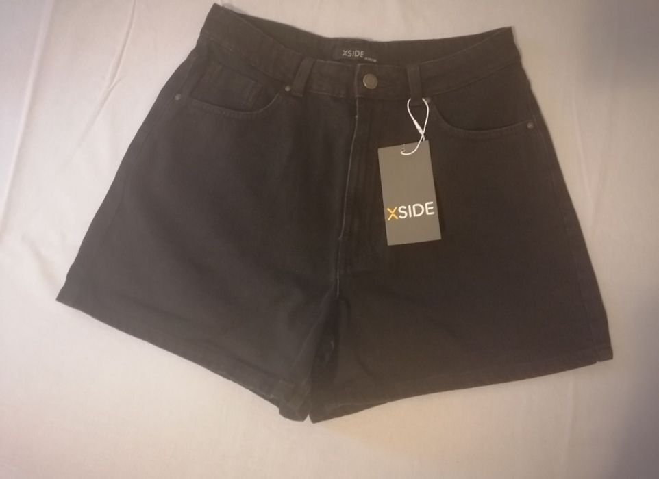Нови дамски черни къси дънки шорти LC Waikiki размер 26,28 в наличност