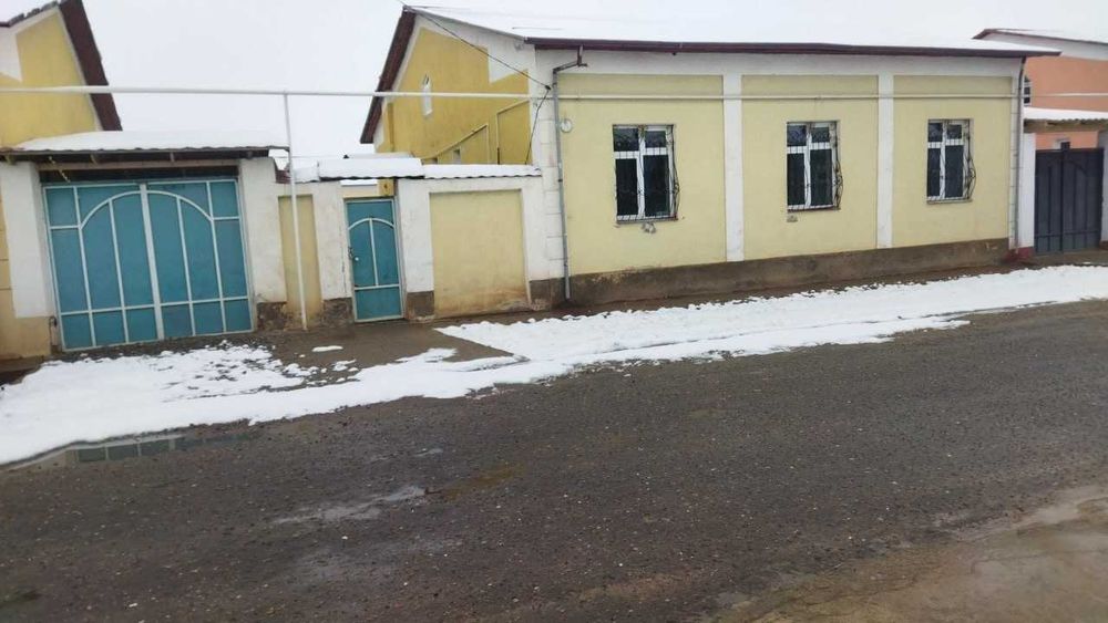 ТЕЗДА КОТТЕДЖ СОТИЛАДИ. Нархи келишилади. Манзил Гузор Мустакиллик.