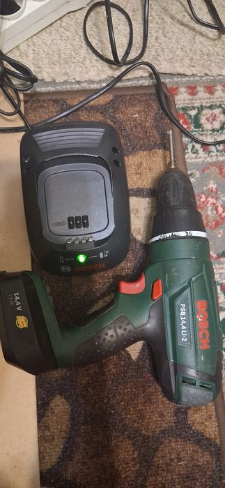 Bormasini pe acumulator, cu insurubare /desurubare ,cu ...cititi