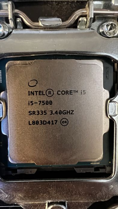 Дъно Asrock H110M-DGS/D3 с CPU Intel Core I5 7500 3,40GHz и охлаждане