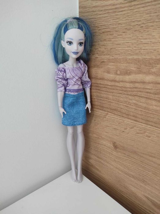 Барби кукли и други