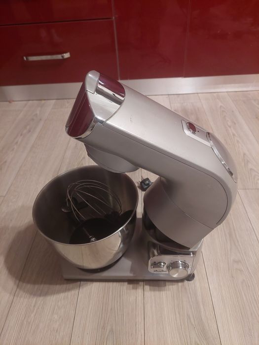 Vand Robot de Bucatarie Studio KM 2010