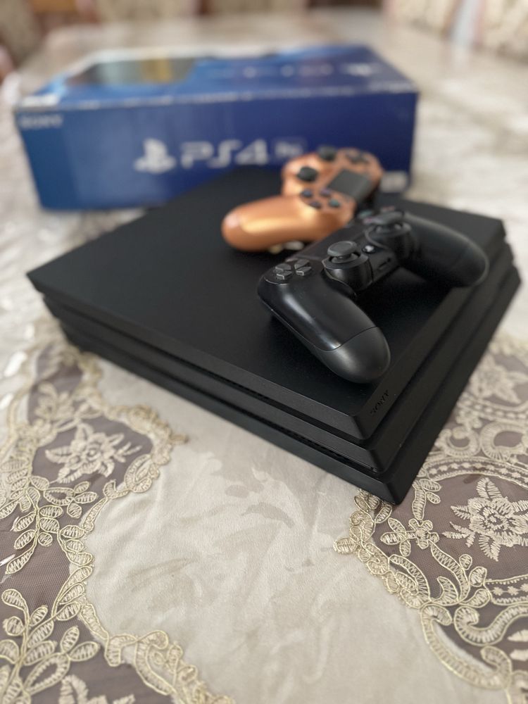 Ps 4 pro sotiladi