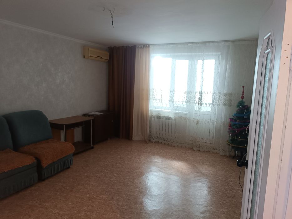 Продам 4-х комнатную квартиру г. Лисаковск, 6 м-он, 20 дом, на 4 эта