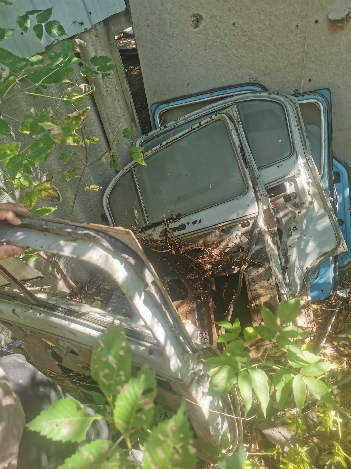 Продам срочно волга 21