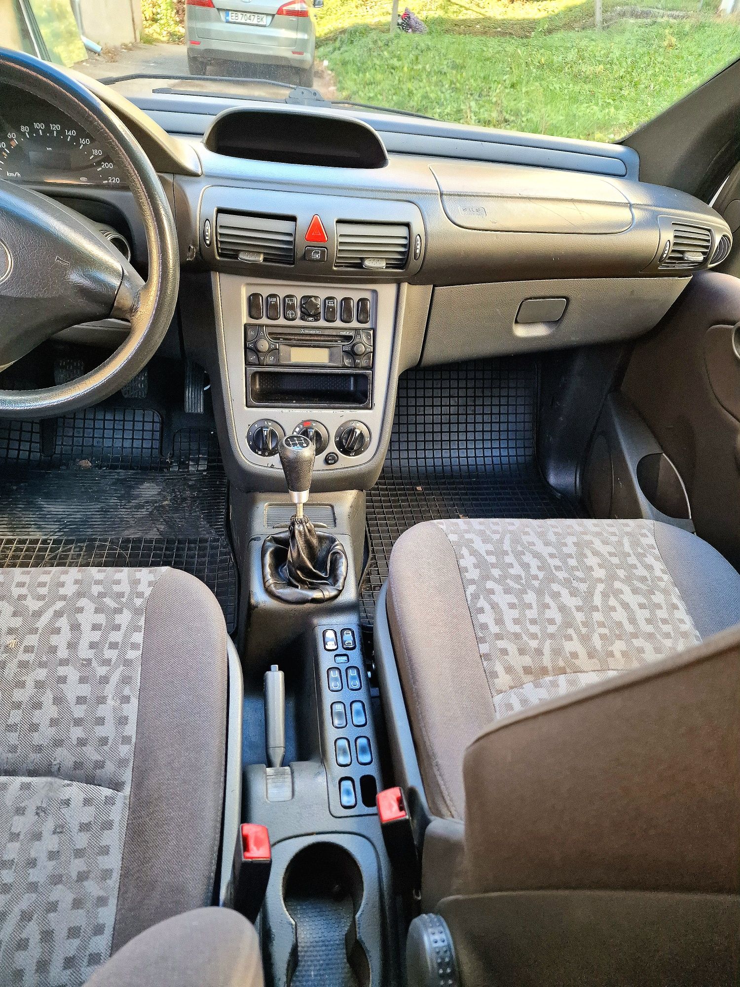 Mercedes Benz Vaneo  1.7 CDI *КЛИМАТИК*