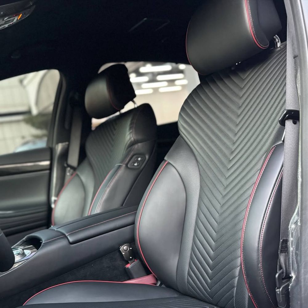 Genesis G80 2.5 L Turbo