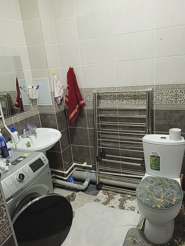 Продается 2 комнатная квартира в центре