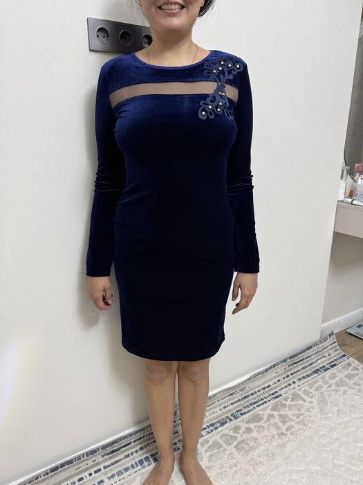 Велюровое платье