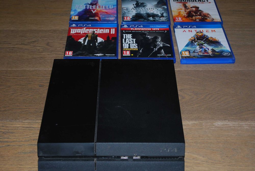 Playstation 4 с много игри