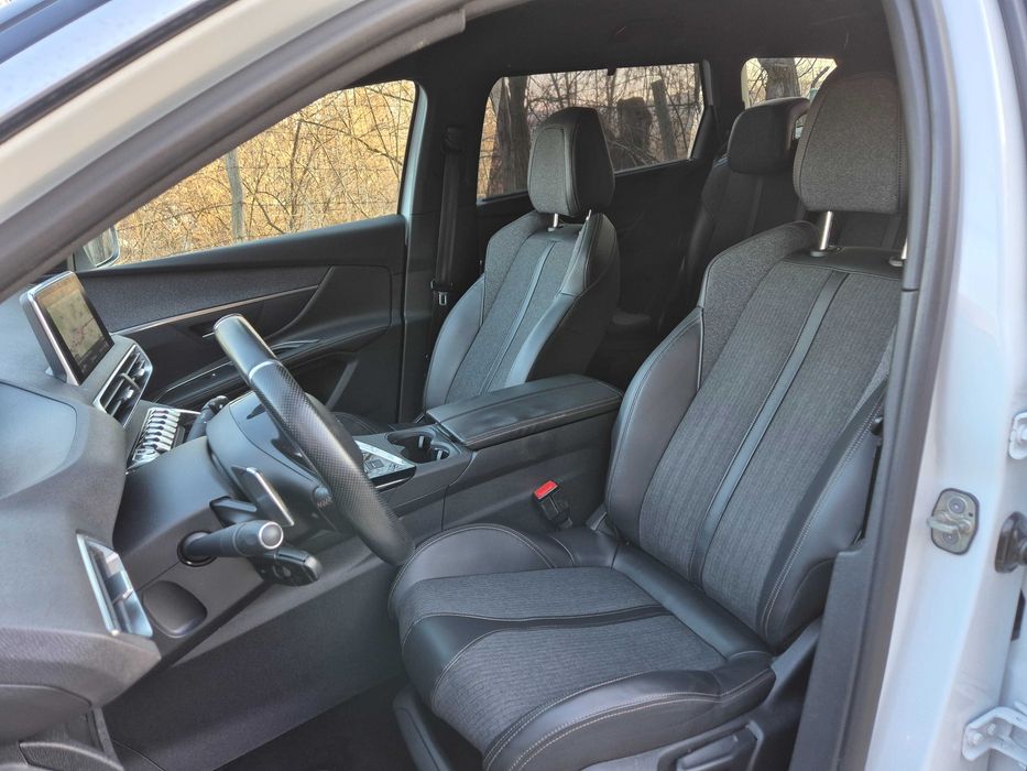 5008 GT LINE-EURO 6, ALB PERLAT ,7 Locuri ,Automat ,2018