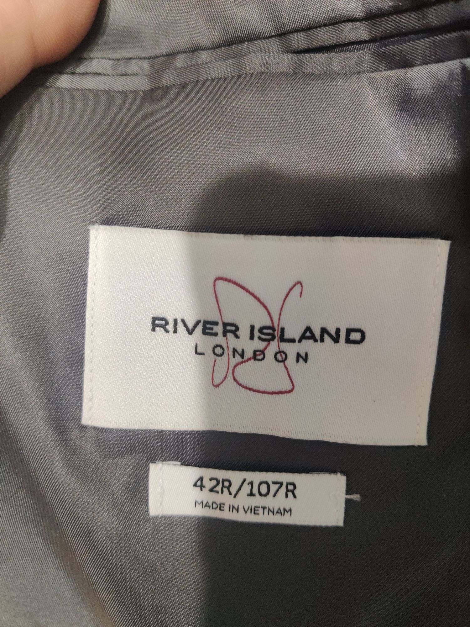 Sacou River Island