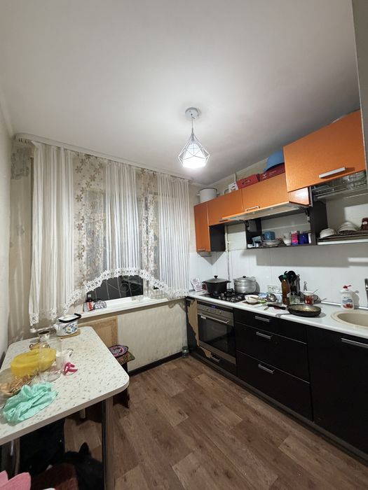 Продается 2-х комн.кв Школьник , СОШ 21