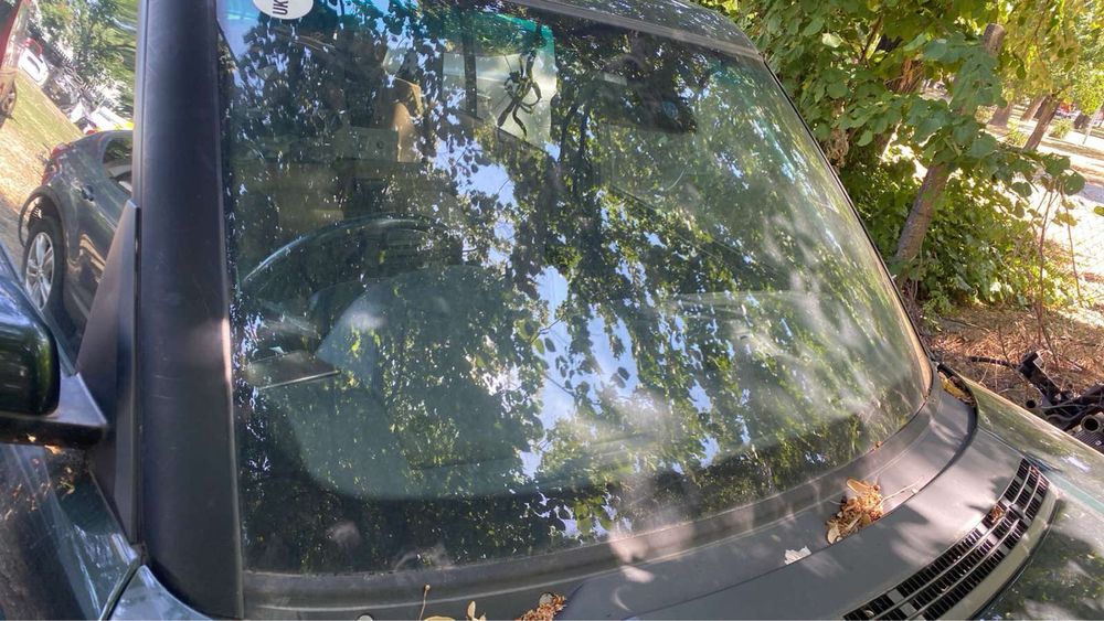 Предно стъкло с подгрев и датчик L322 след 2006