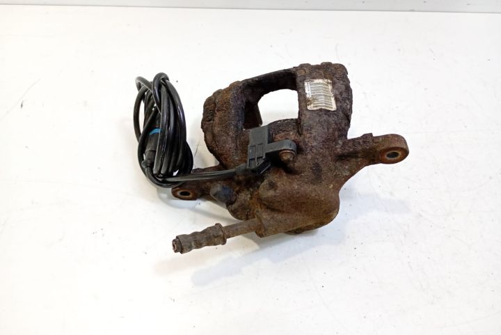 Etrier stanga spate  A9064231398 Mercedes-Benz Sprinter a 2-a generat