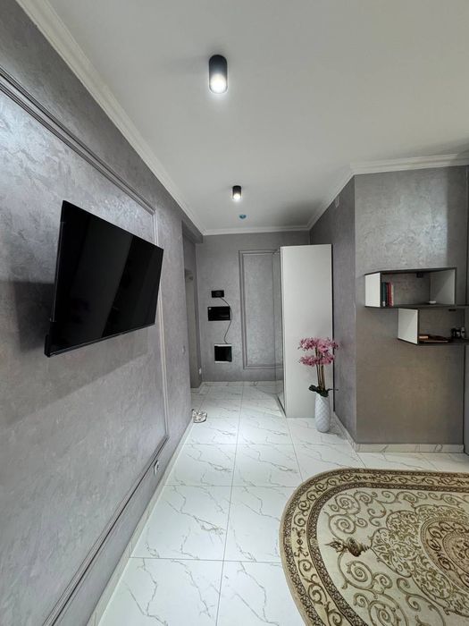 Продается 2х комнатная Бизенс ЖК NRG Mirzo-Ulugbek Ул Сайрам Буз базар